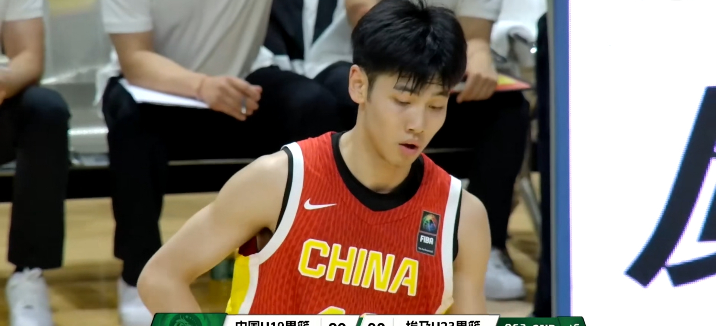 训练课后四川男篮止住颓势——国王杯节点到来,赛场秩序良好,阵容厚度经受考验的简单介绍 训练课后四川男篮止住颓势——国王杯节点到来,赛场秩序良好,阵容厚度经受考验的简单介绍