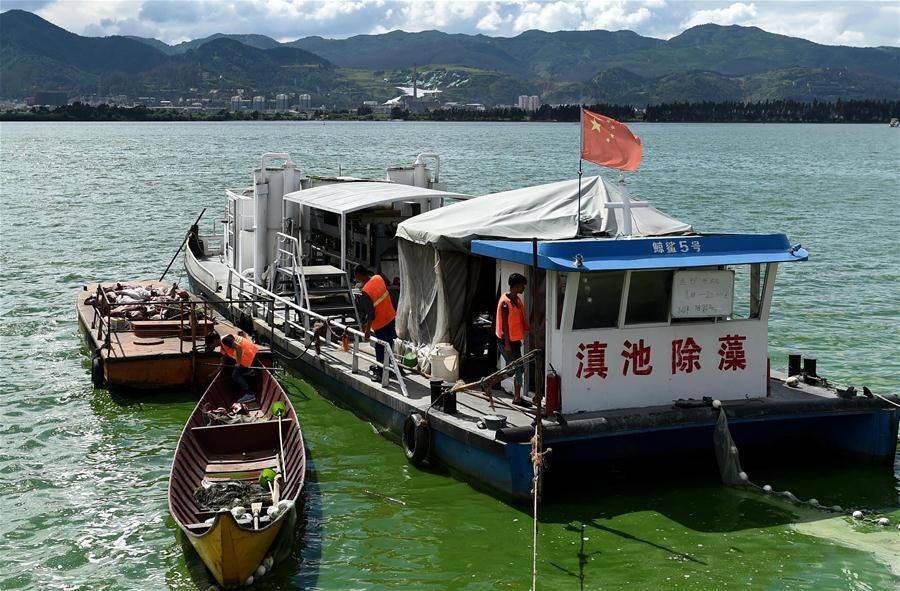 滇池鲸鲨队鏖战北城黑豹队,F1大奖赛火力全开,转换速度占优。冲刺阶段不容有失的简单介绍 滇池鲸鲨队鏖战北城黑豹队,F1大奖赛火力全开,转换速度占优。冲刺阶段不容有失的简单介绍