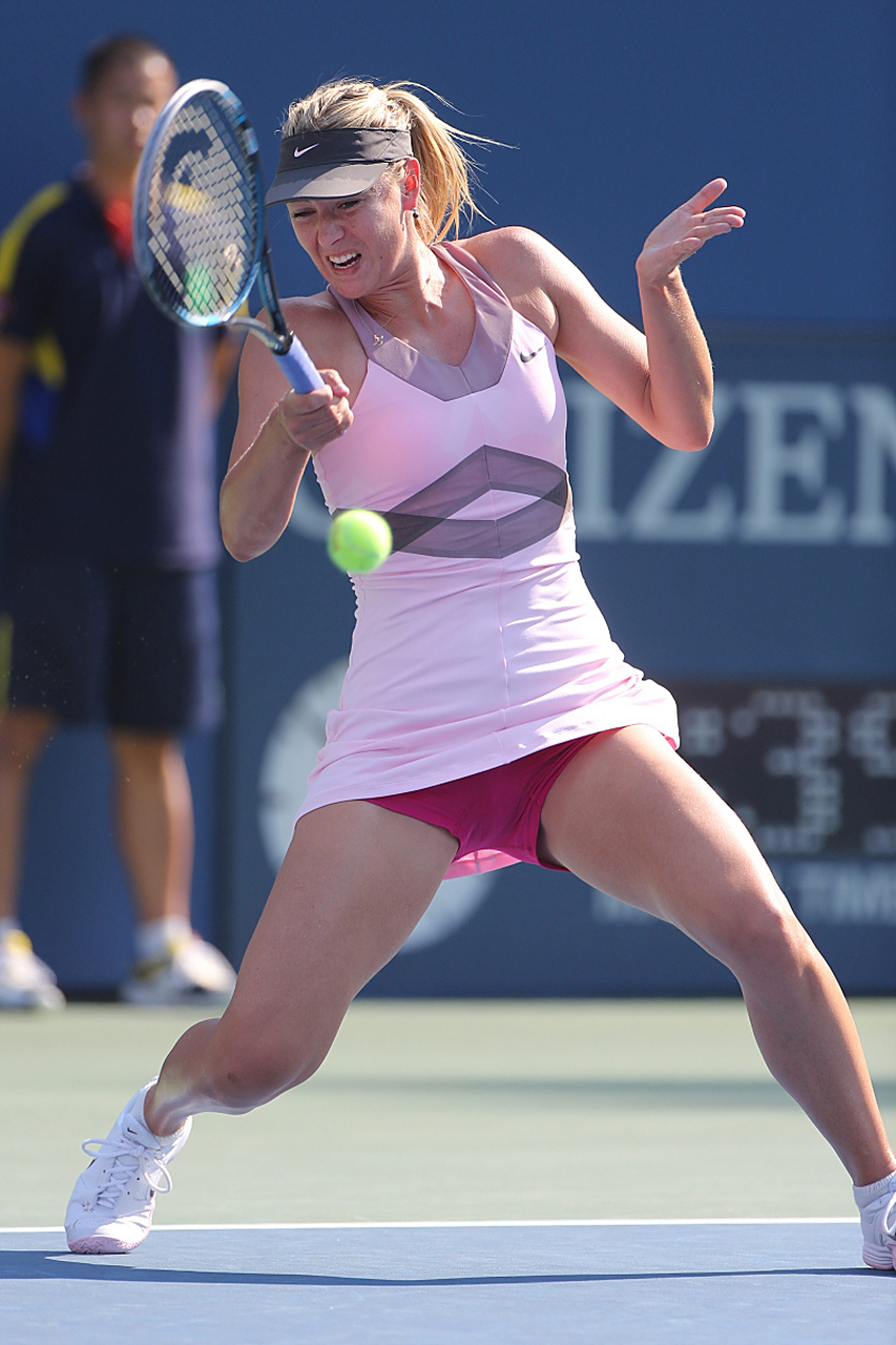 亚博体育-莎拉波娃在巴塞罗那比赛中惊险取胜，精彩发挥引发热议！的简单介绍